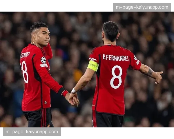 曼联中场换代梅努上位 卡塞米罗将自由身离队让路